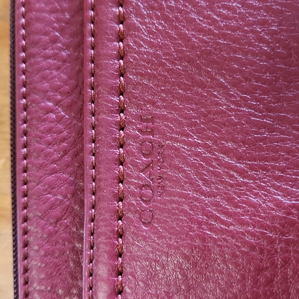 Coach wristlet maroon/burgundy color with tan liner - Picture 2 of 10